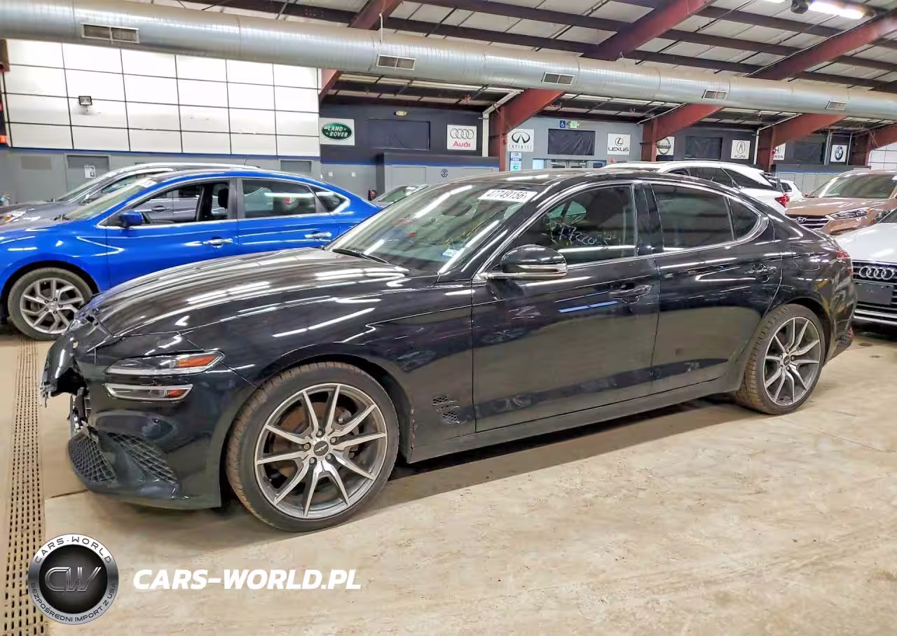 2022 Genesis G70 Base