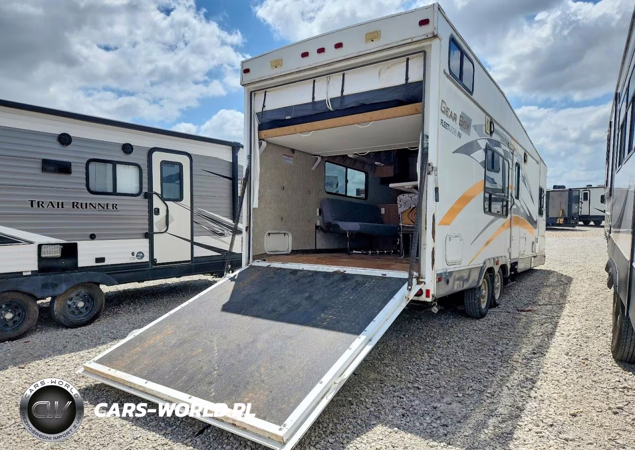 2004 Fleetwood Gearbox Camper VIN:4CE7F262941595037 - 4