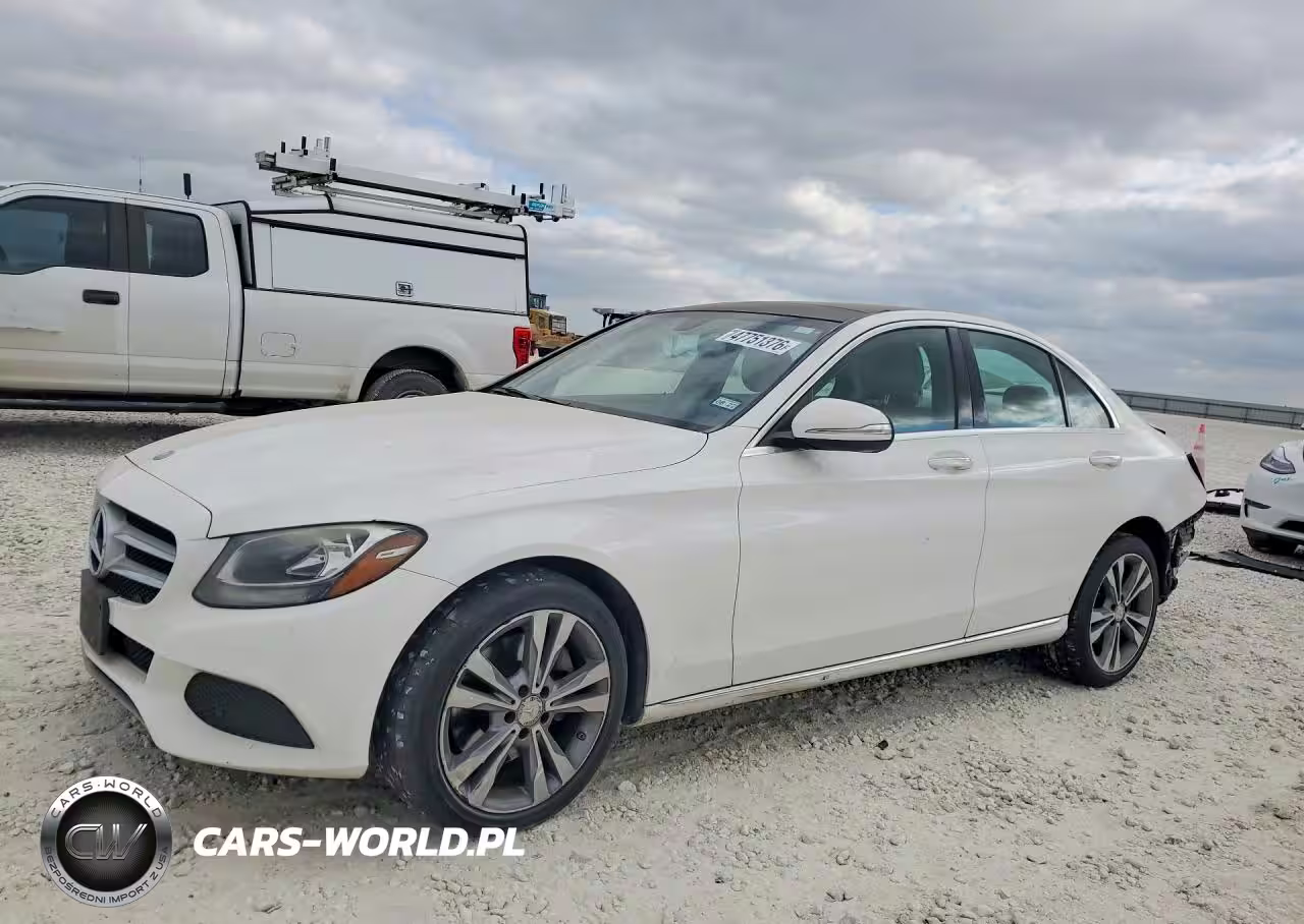 2015 Mercedes-Benz C 300 4Matic
