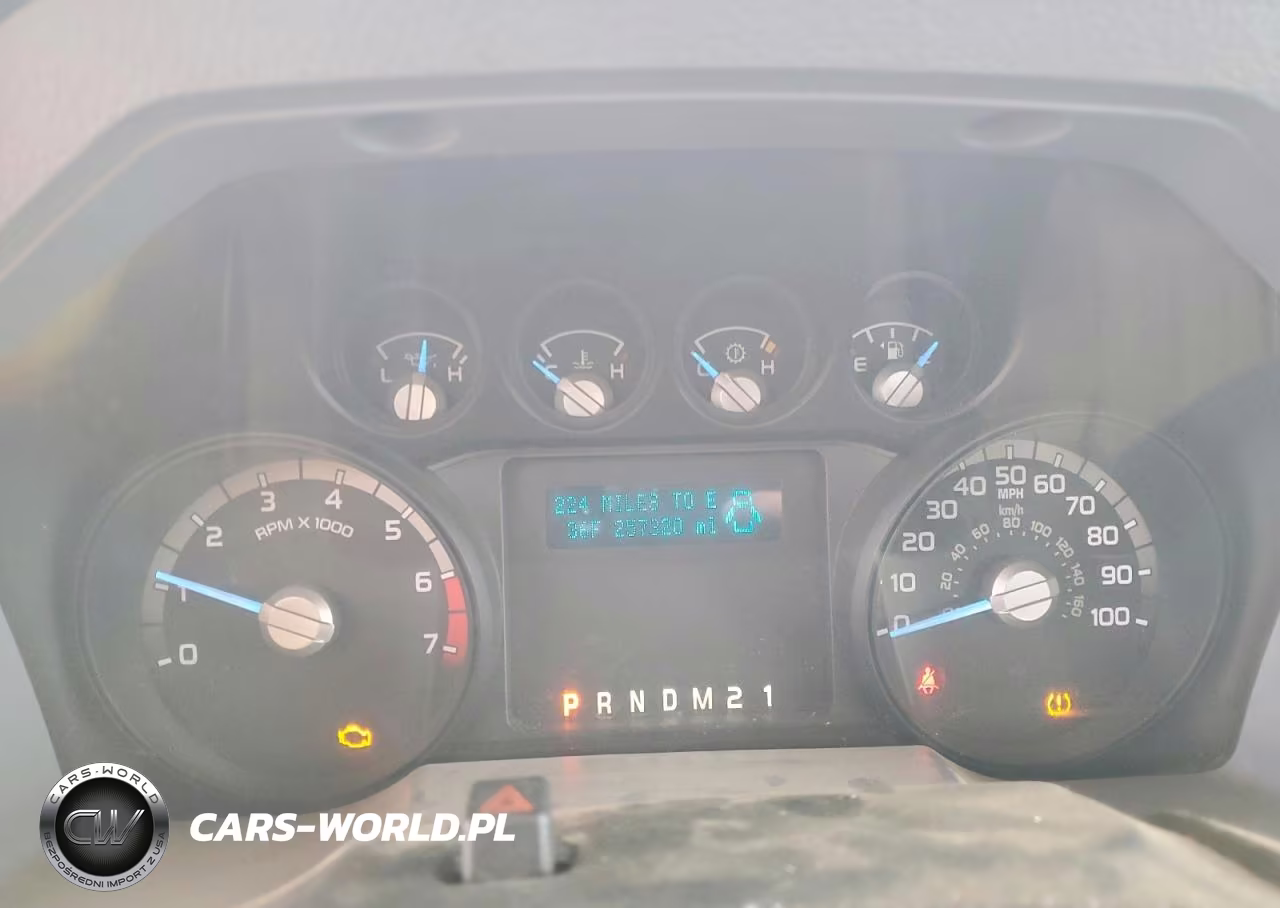 2015 Ford F250 Super Duty VIN:1FT7X2B63FEB83610 - 9