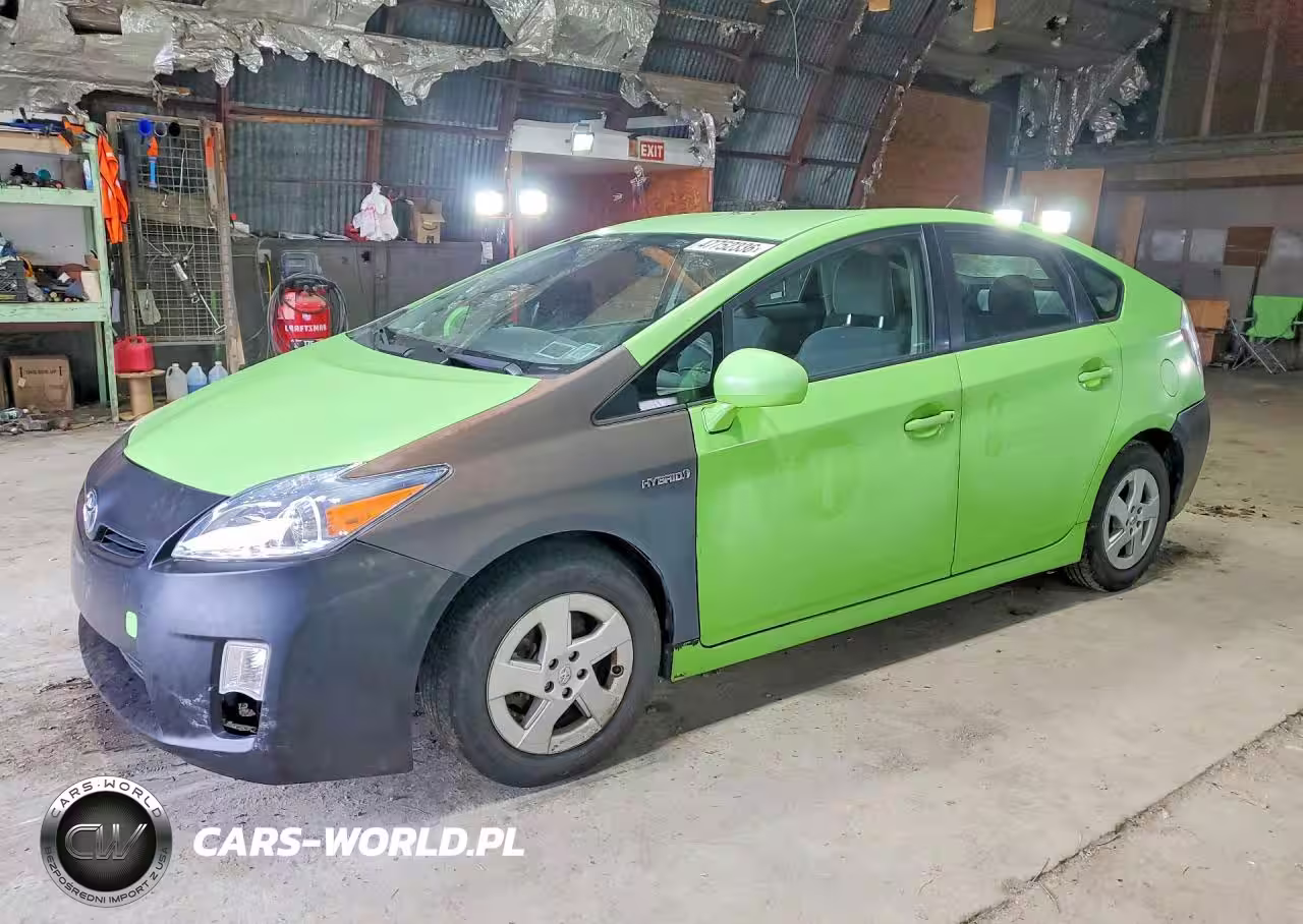2011 Toyota Prius Two