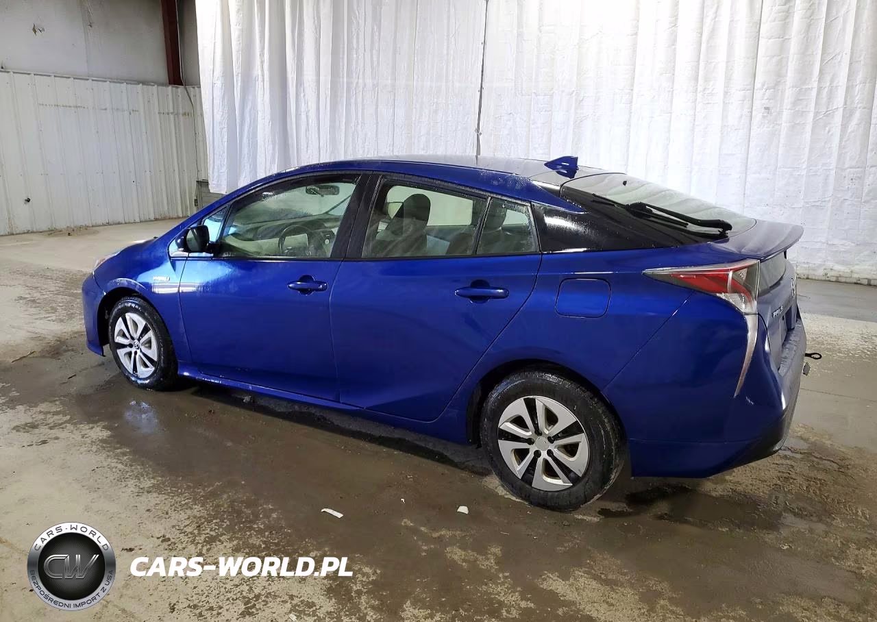 2016 Toyota Prius Three VIN:JTDKARFU2G3503199 - 2