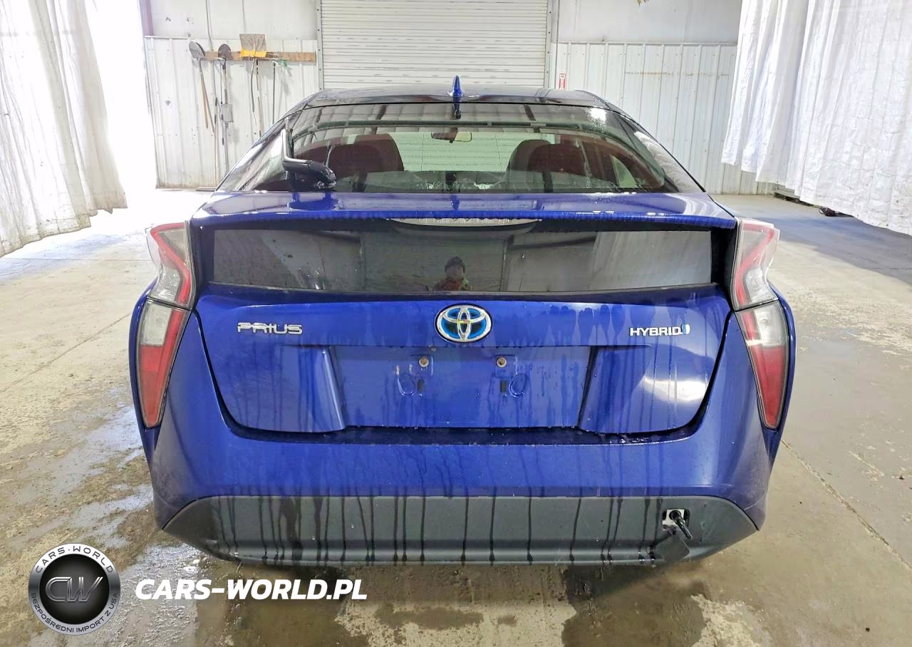 2016 Toyota Prius Three VIN:JTDKARFU2G3503199 - 6
