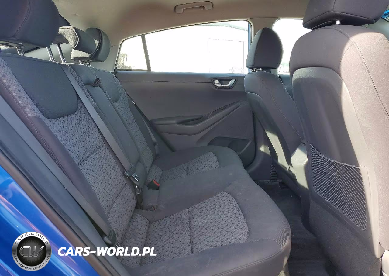 2017 Hyundai Ioniq Hybrid Sel VIN:KMHC75LC9HU057695 - 10