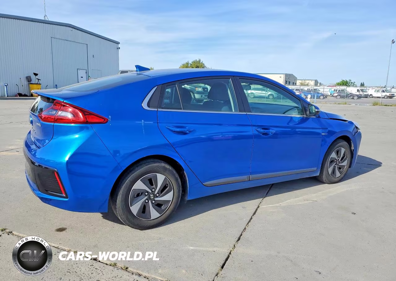 2017 Hyundai Ioniq Hybrid Sel VIN:KMHC75LC9HU057695 - 3
