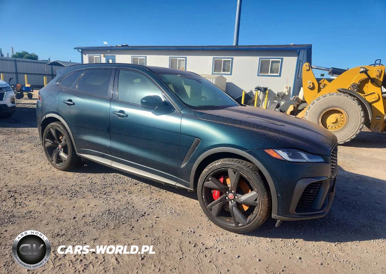 2022 Jaguar F-Pace Svr VIN:SADCZ2EE0NA696240 - 4