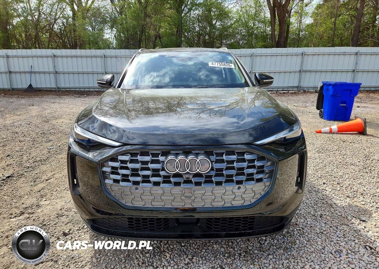 2025 Audi Q5 Premium VIN:WA11AAGU2S2026424 - 5