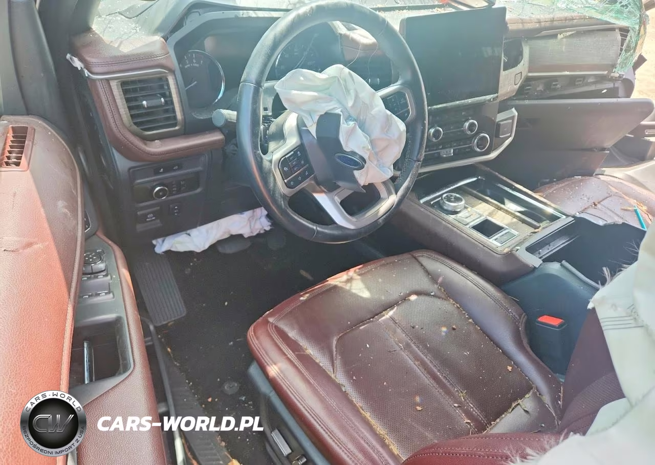 2024 Ford Expedition Limited VIN:1FMJU1K80REA67436 - 8