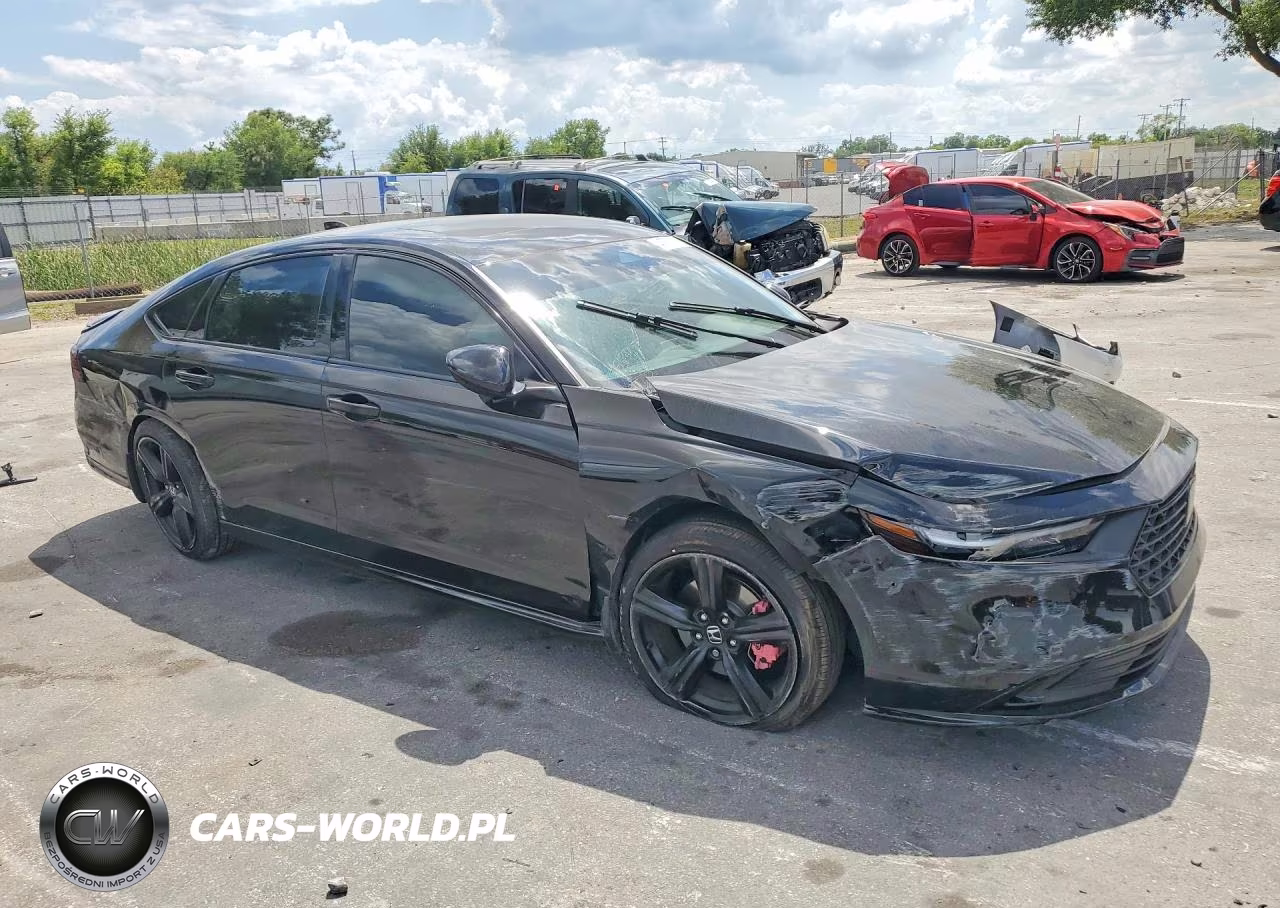 2025 Honda Accord Hybrid Sport-L VIN:1HGCY2F74SA045110 - 4