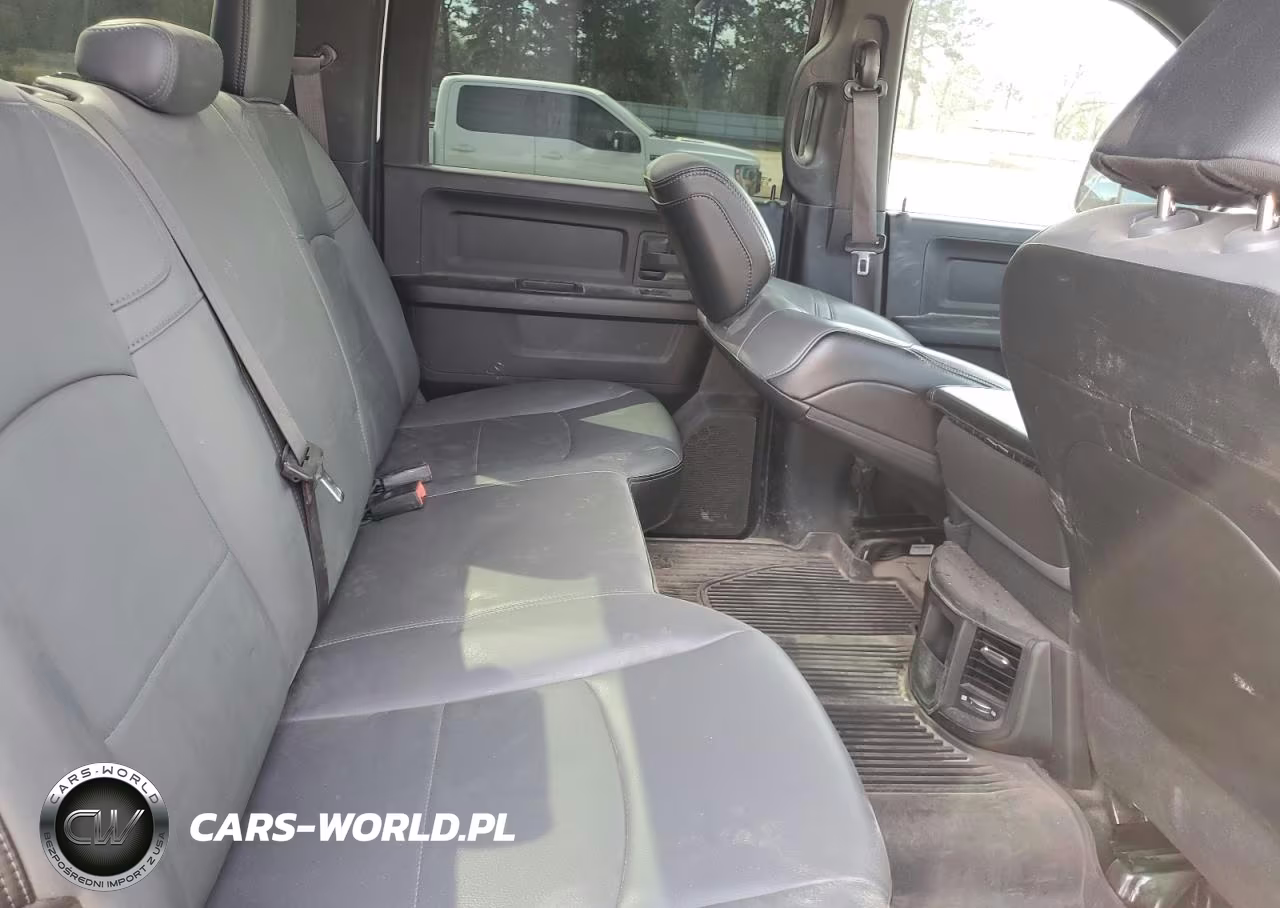 2022 Ram 2500 Tradesman VIN:3C6UR5HL2NG322961 - 10