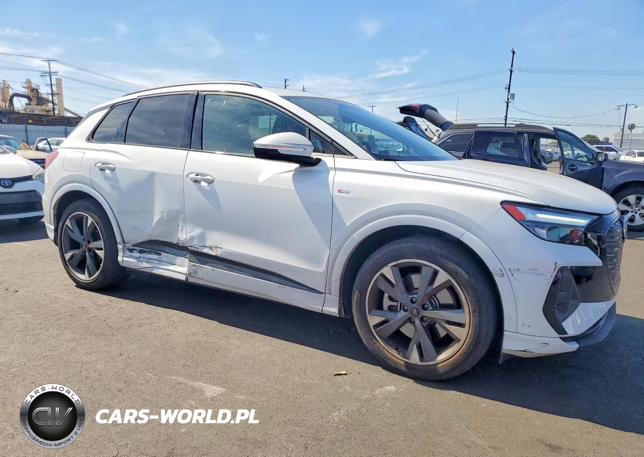 2024 Audi Q4 E-Tron Premium VIN:WA1KUBFZ2RP058124 - 4