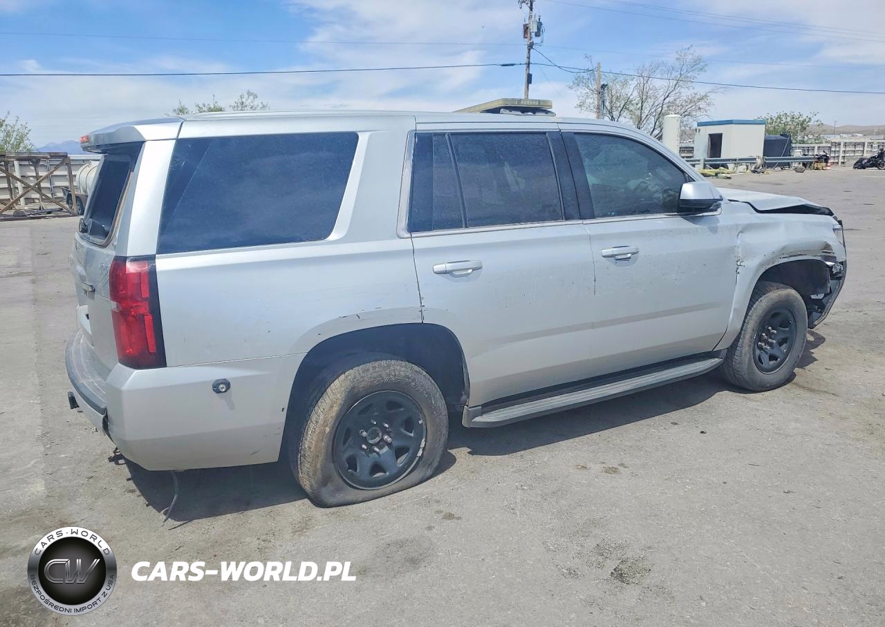 2017 Chevrolet Tahoe Police VIN:1GNSKDEC6HR214342 - 3