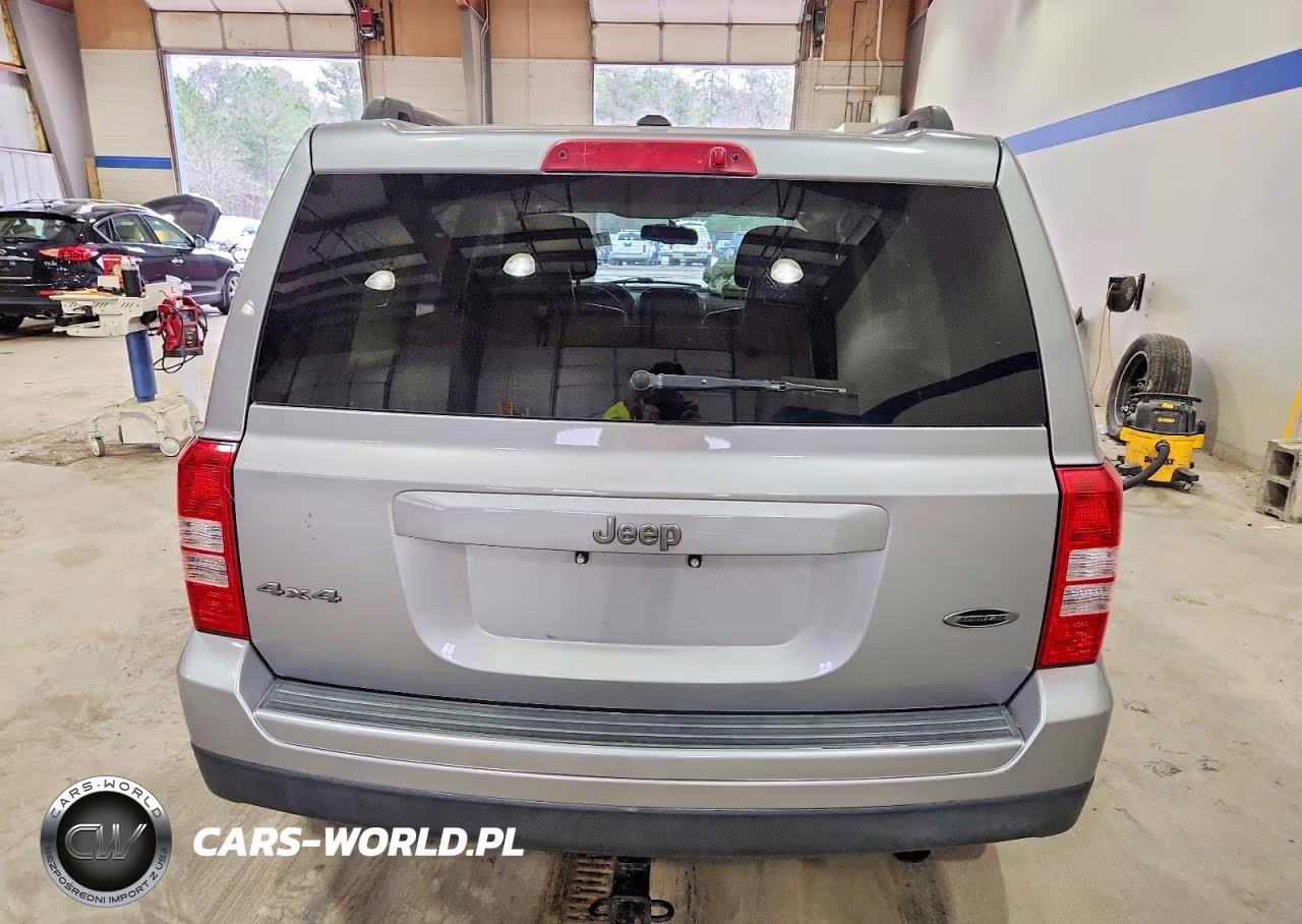 2016 Jeep Patriot Sport VIN:1C4NJRBB8GD653913 - 6