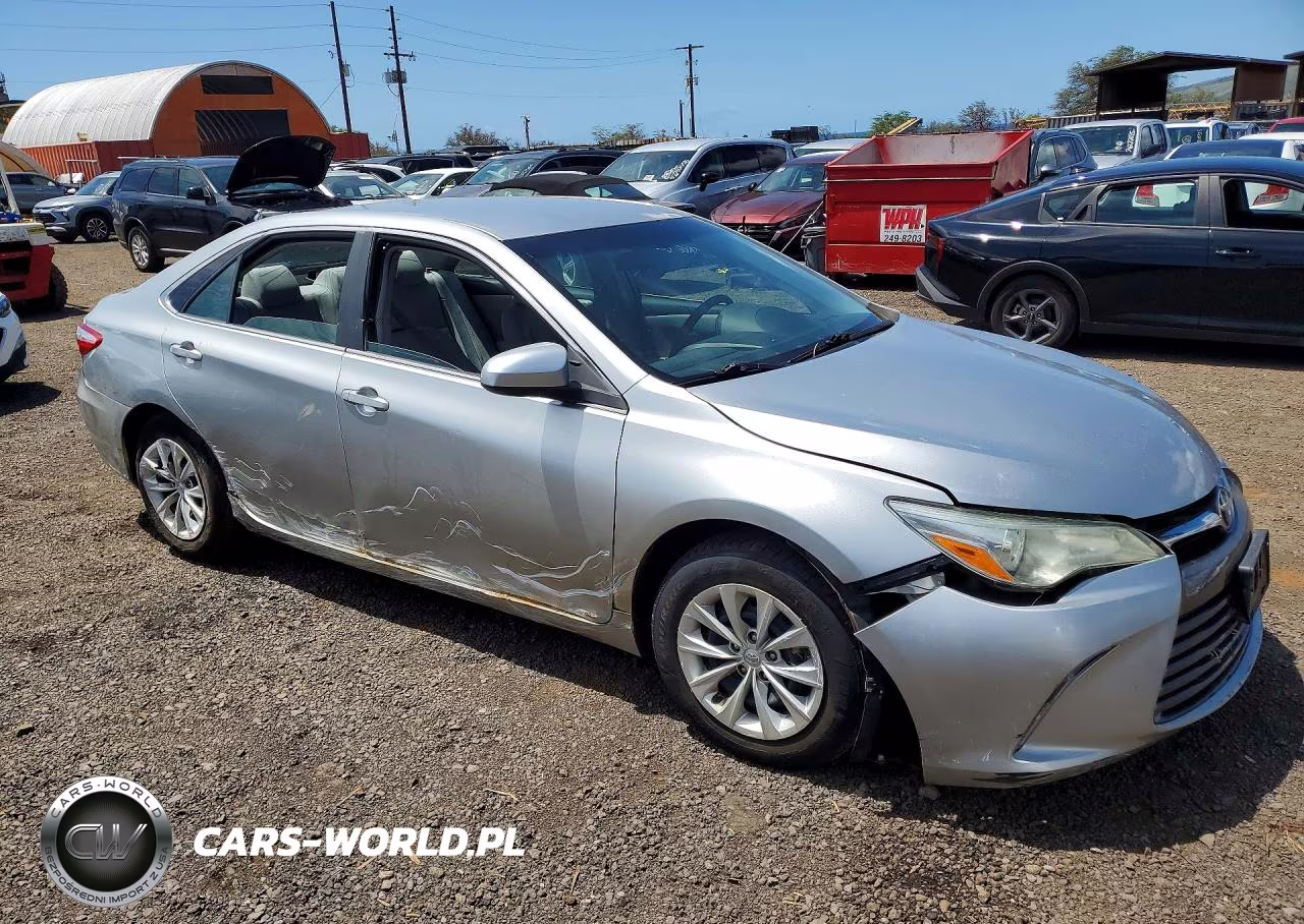 2015 Toyota Camry Le VIN:4T1BF1FK9FU908630 - 4
