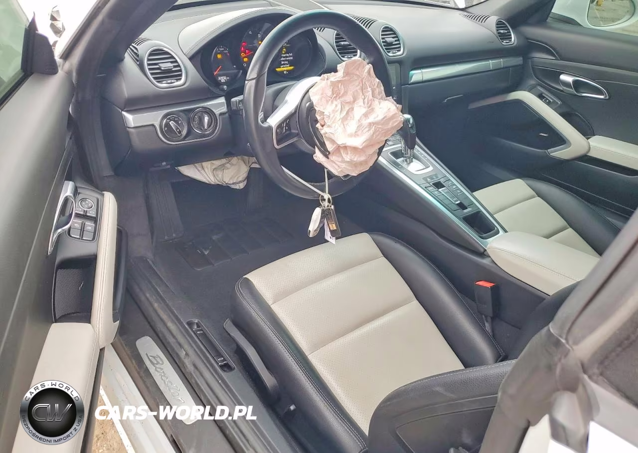 2020 Porsche Boxster Base VIN:WP0CA2A81LS210092 - 8