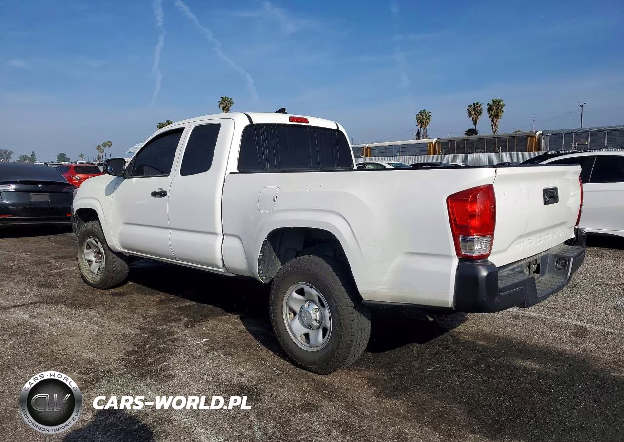 2018 Toyota Tacoma Sr VIN:5TFRX5GN1JX112123 - 2