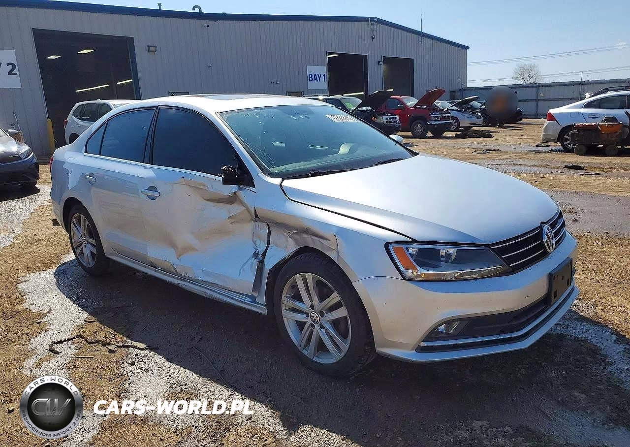 2015 Volkswagen Jetta Tdi VIN:3VWLA7AJ8FM244024 - 4