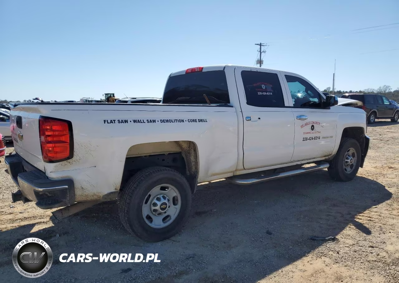 2015 Chevrolet Silverado C2500 Heavy Duty VIN:1GC1CUEG8FF517206 - 3