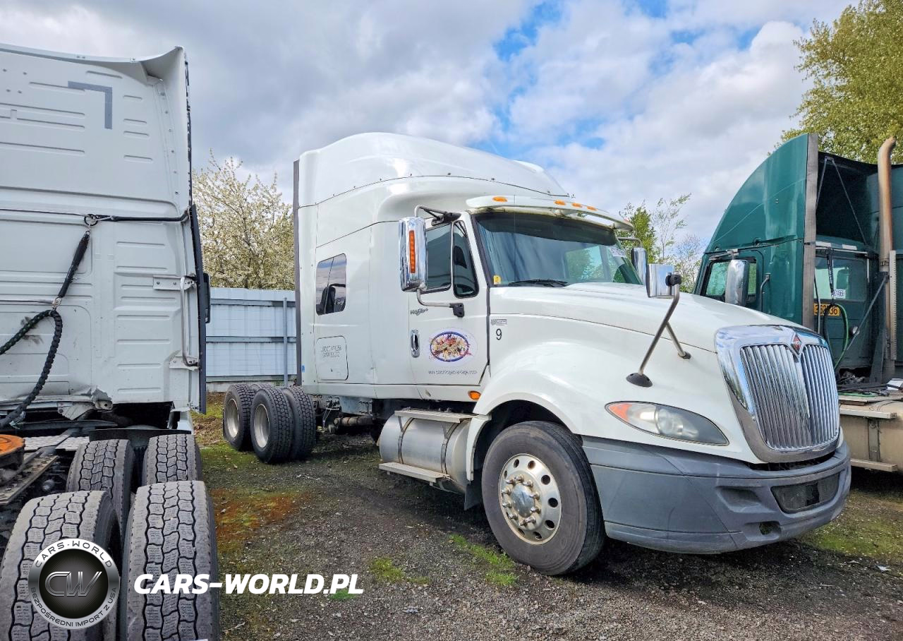 2012 International Prostar Semi Truck