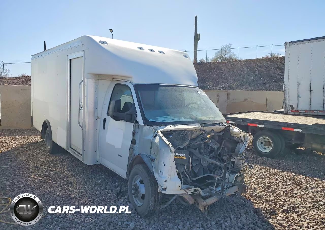 2020 GMC Savana Delivery Truck VIN:7GZ37TCGXLN006000 - 4