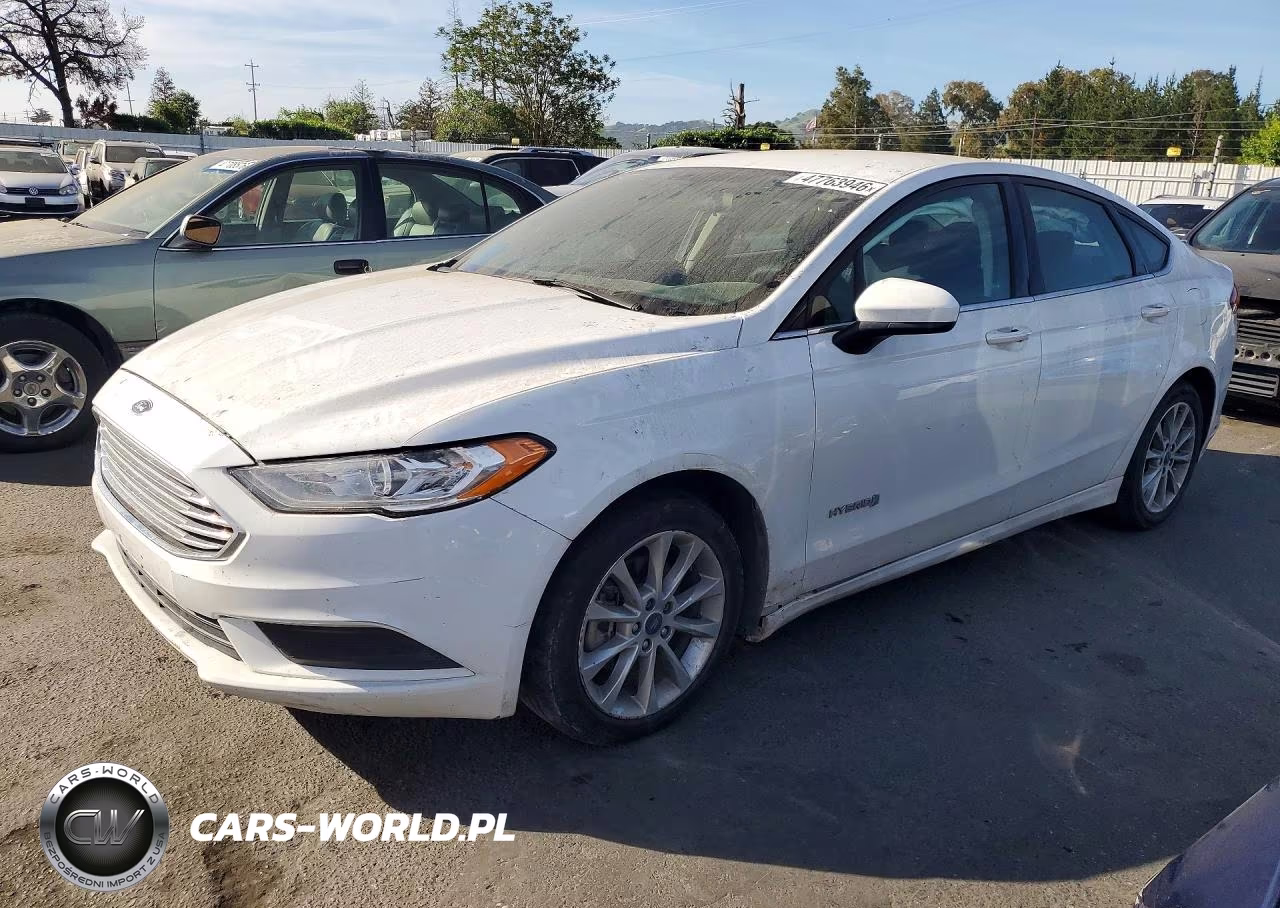 2017 Ford Fusion Se Hybrid – zdjęcie 1 z 12