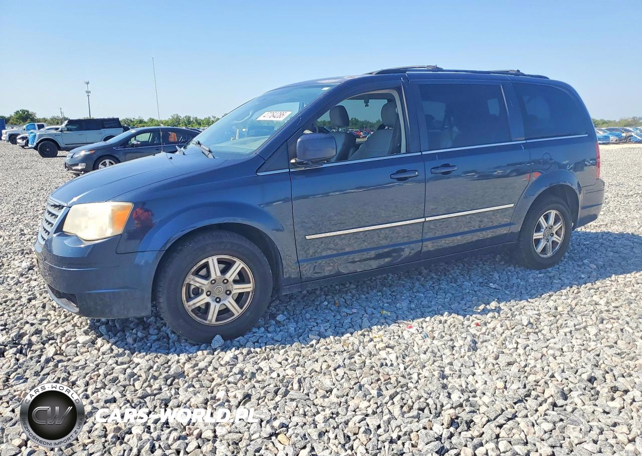 2009 Chrysler Town & Country Touring