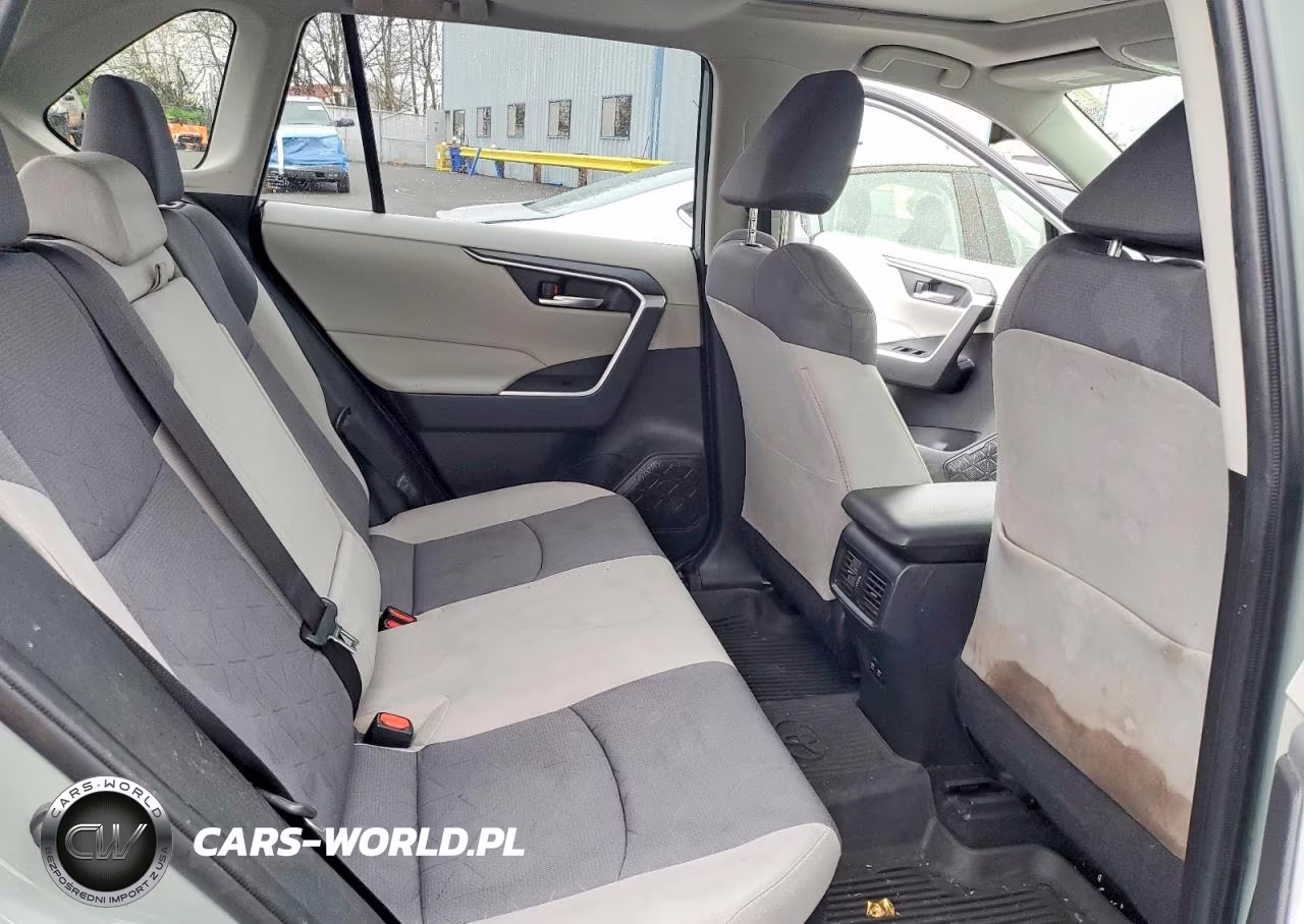 2020 Toyota Rav4 Hybrid Xle VIN:JTMRWRFV5LD068207 - 10