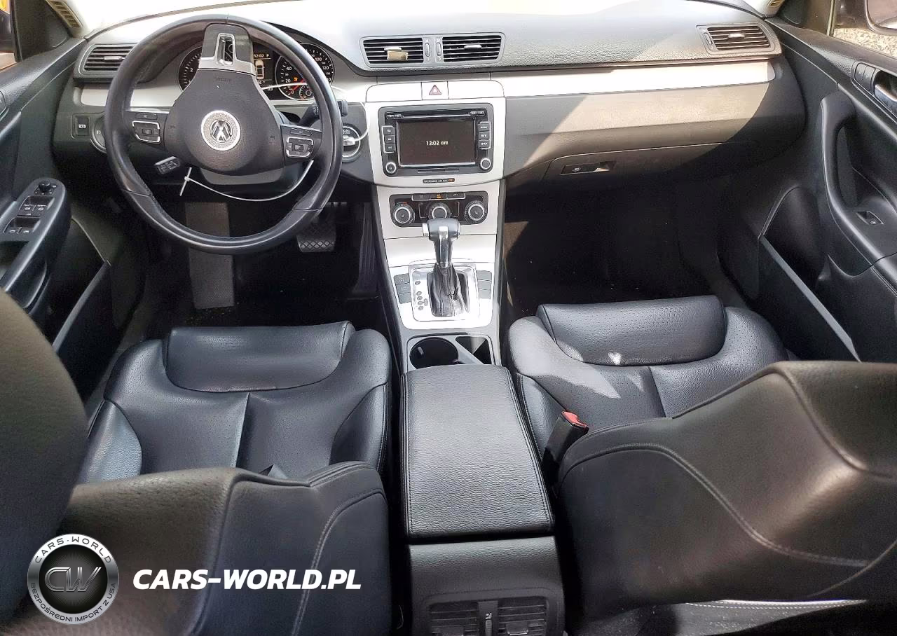 2010 Volkswagen Passat Komfort VIN:WVWJM7AN7AE111340 - 8
