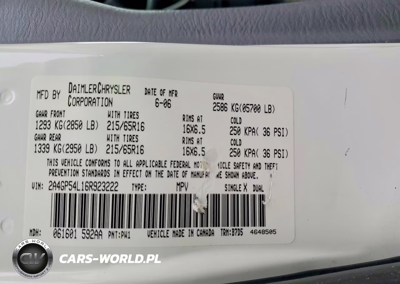 2006 Chrysler Town & Country Touring VIN:2A4GP54L16R923222 - 13