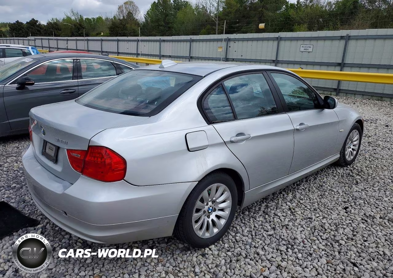 2009 BMW 328 I VIN:WBAPH77579NM47617 - 3
