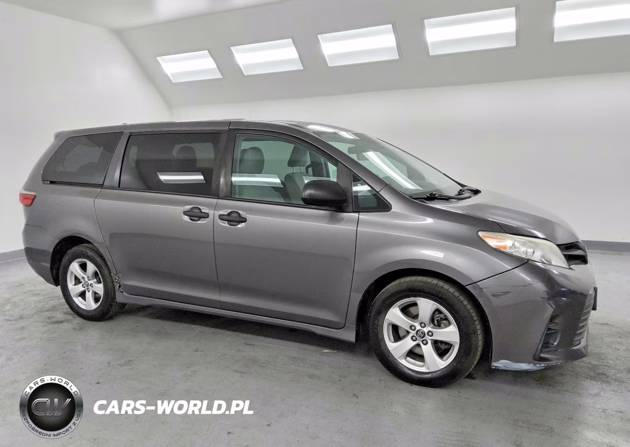 2020 Toyota Sienna L 7-Passenger VIN:5TDZZ3DC0LS042477 - 4