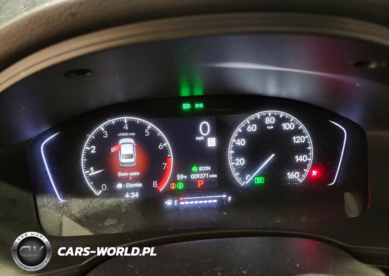 2025 Honda Civic Sport VIN:2HGFE2F58SH597943 - 9
