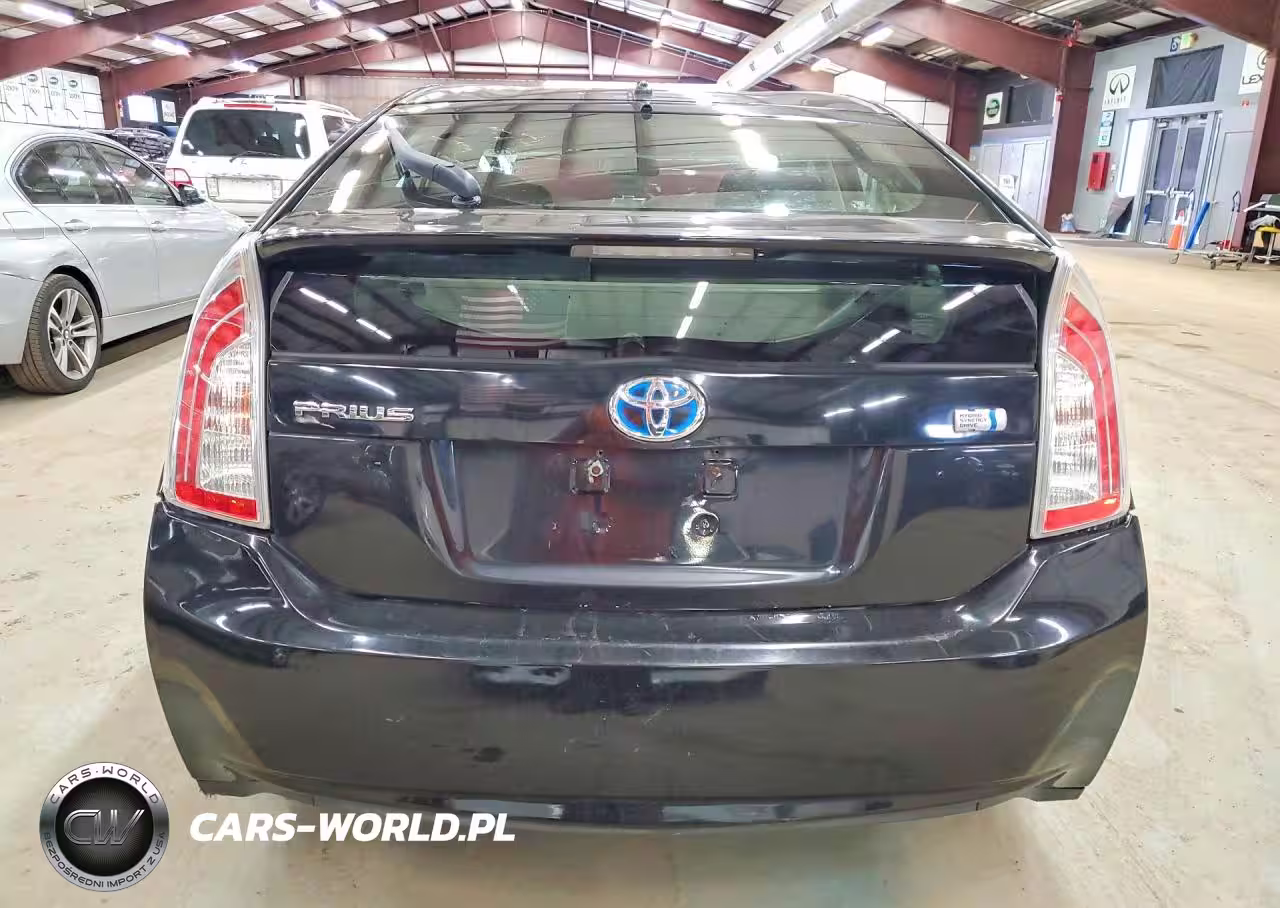 2012 Toyota Prius Two VIN:JTDKN3DU8C5392984 - 6