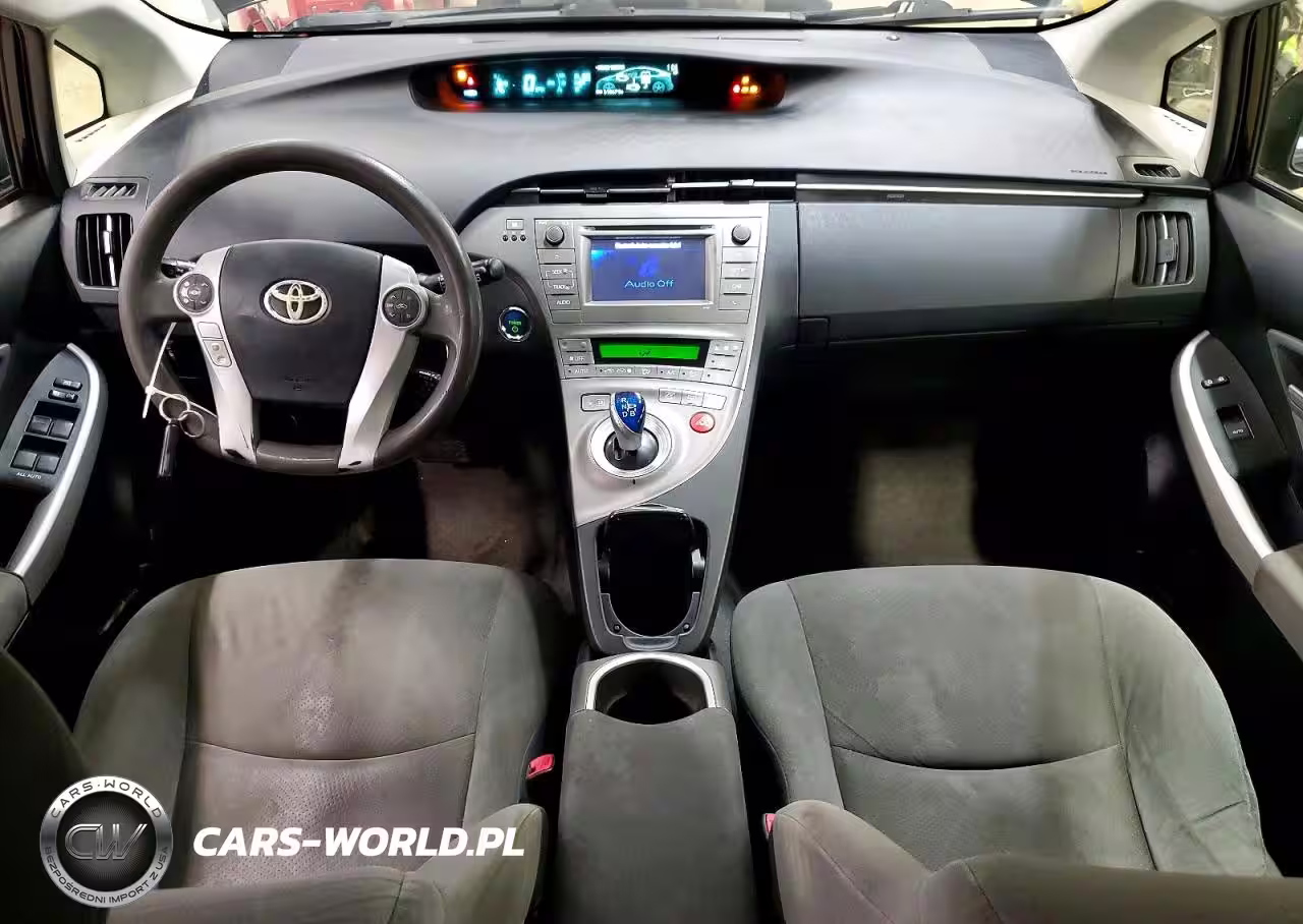 2012 Toyota Prius Two VIN:JTDKN3DU8C5392984 - 8