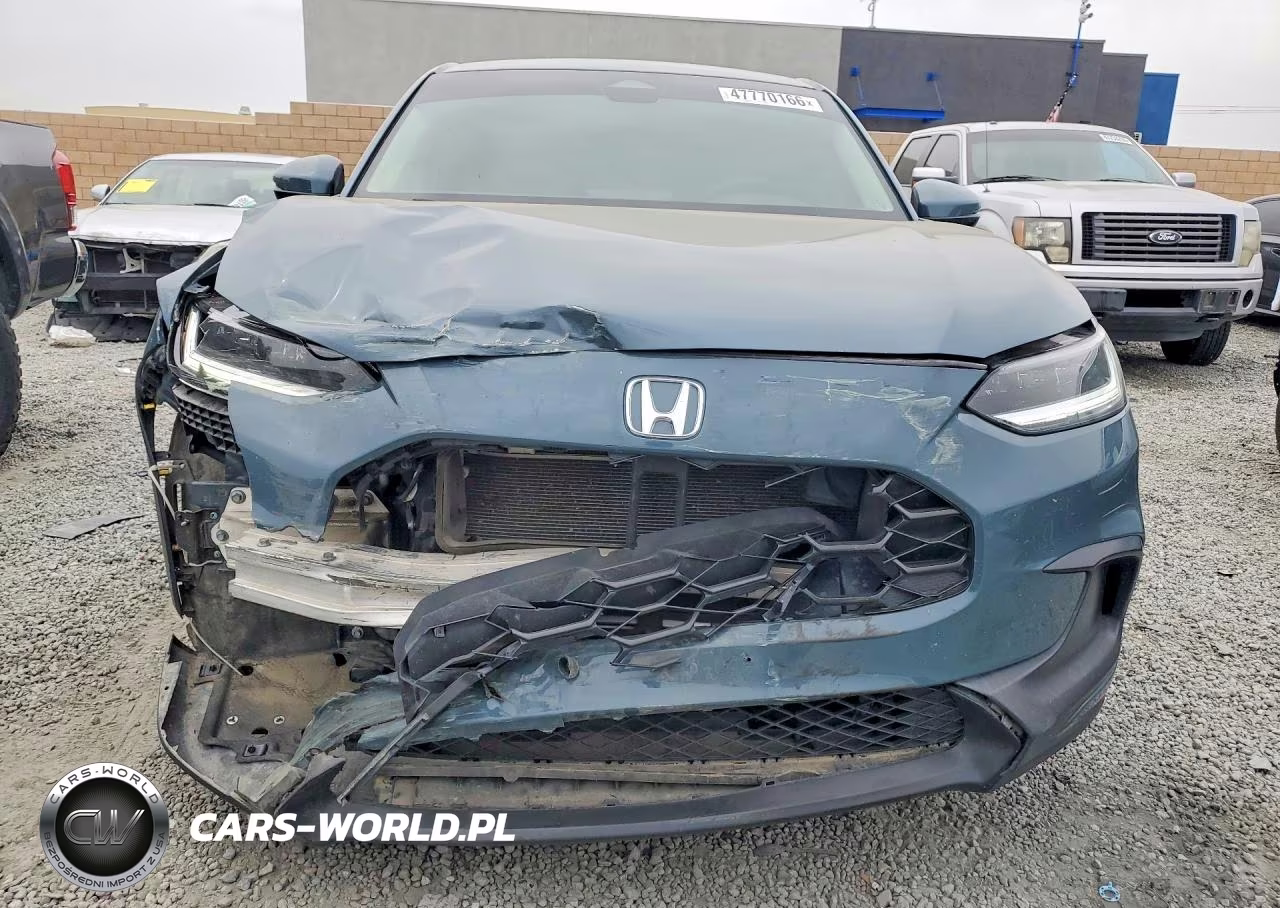 2023 Honda Hr-V Lx VIN:3CZRZ2H3XPM748148 - 5