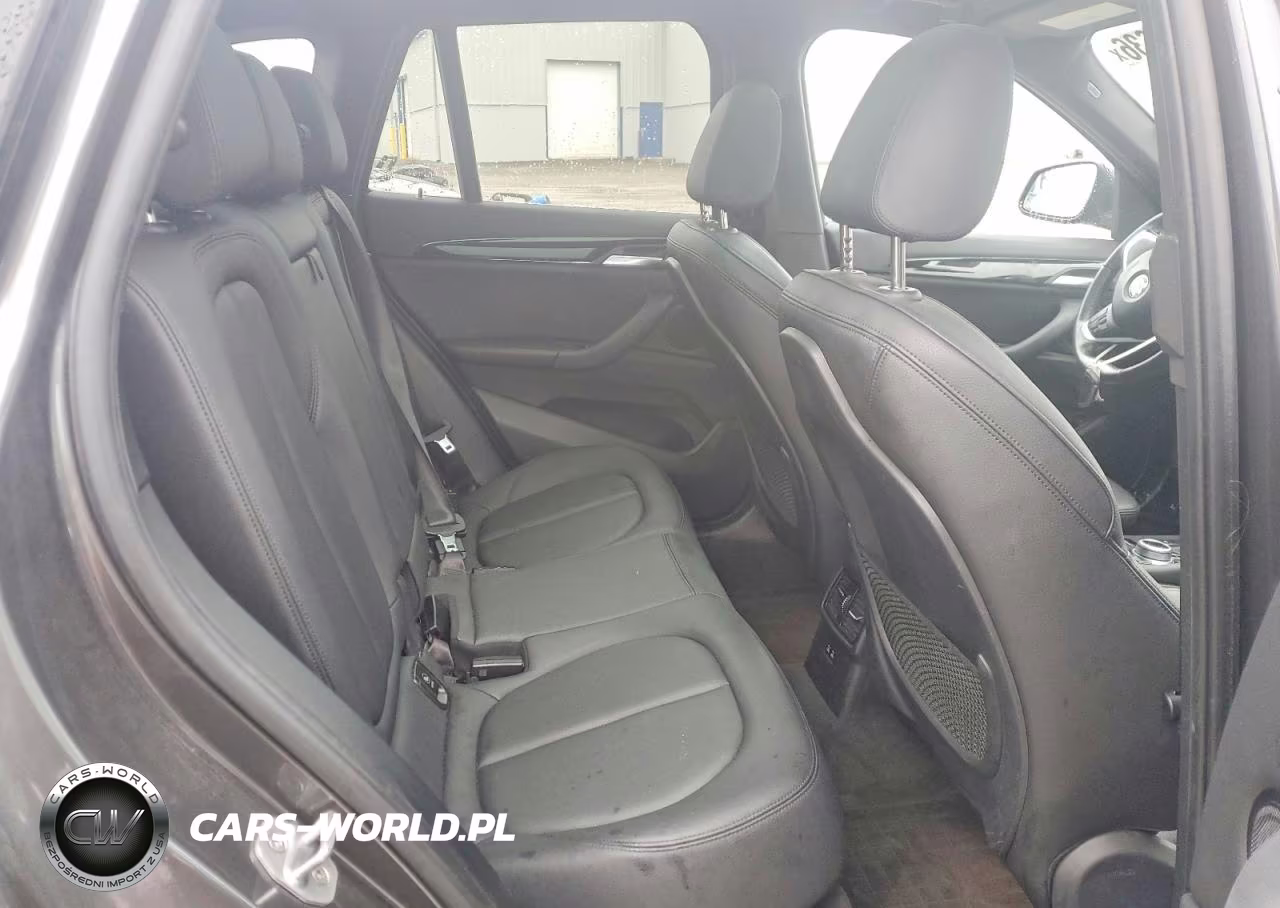 2020 BMW X1 xDrive28I VIN:WBXJG9C09L5R45796 - 11