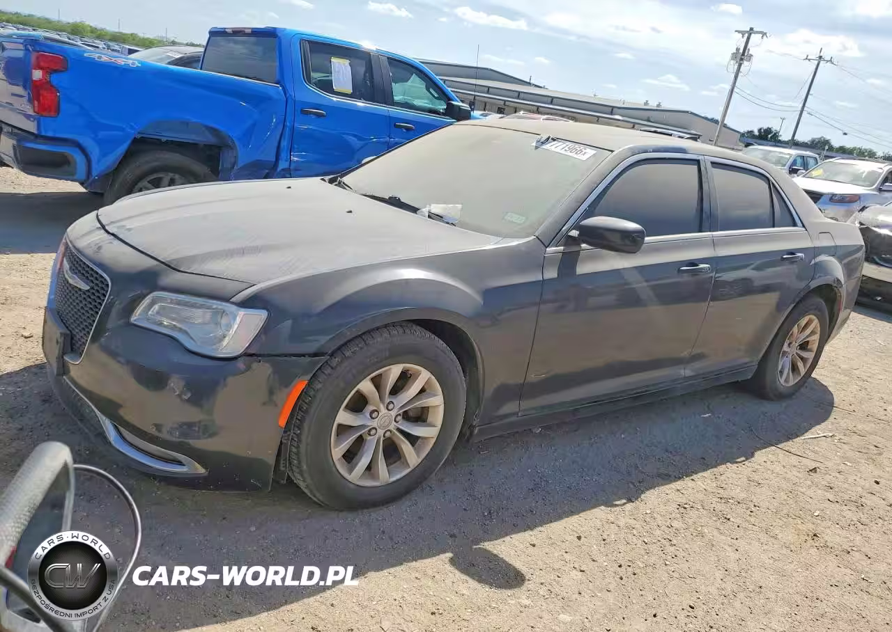 2016 Chrysler 300 Limited