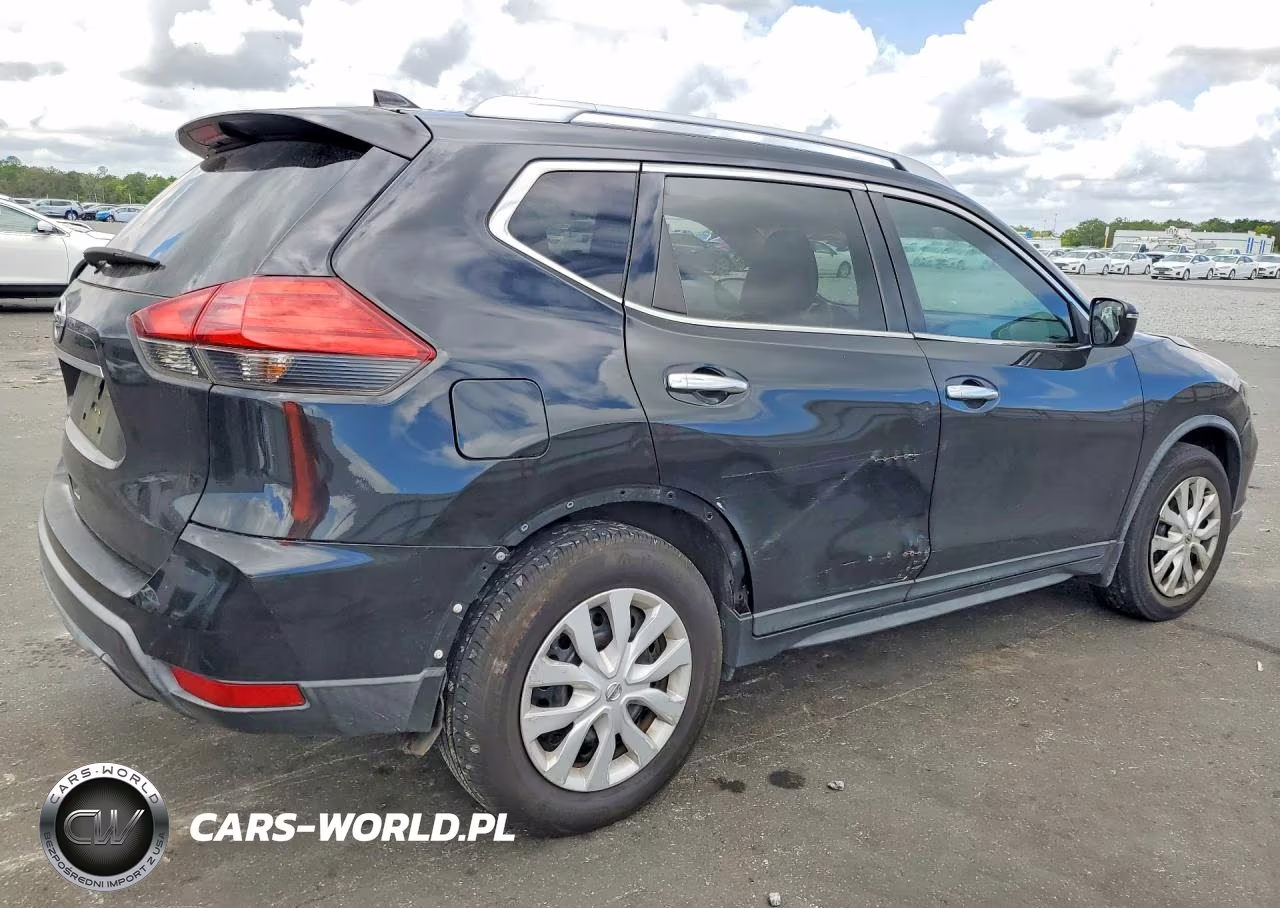 2017 Nissan Rogue S VIN:KNMAT2MT3HP508039 - 3