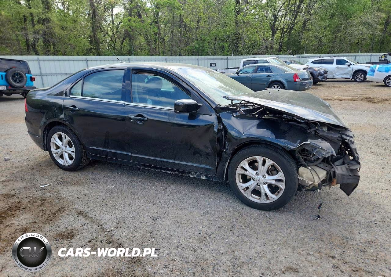 2012 Ford Fusion Se VIN:3FAHP0HA5CR274803 - 4