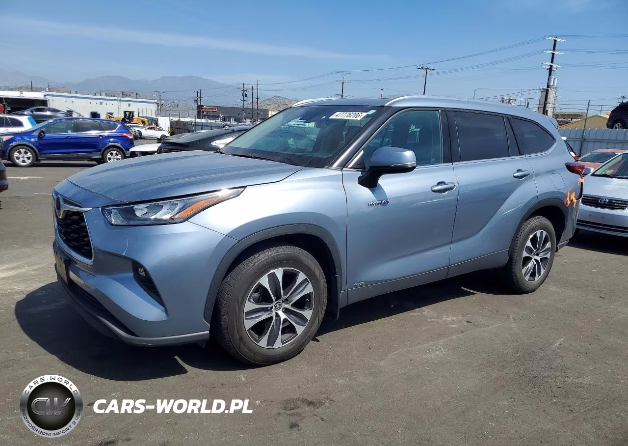 2020 Toyota Highlander Hybrid Xle