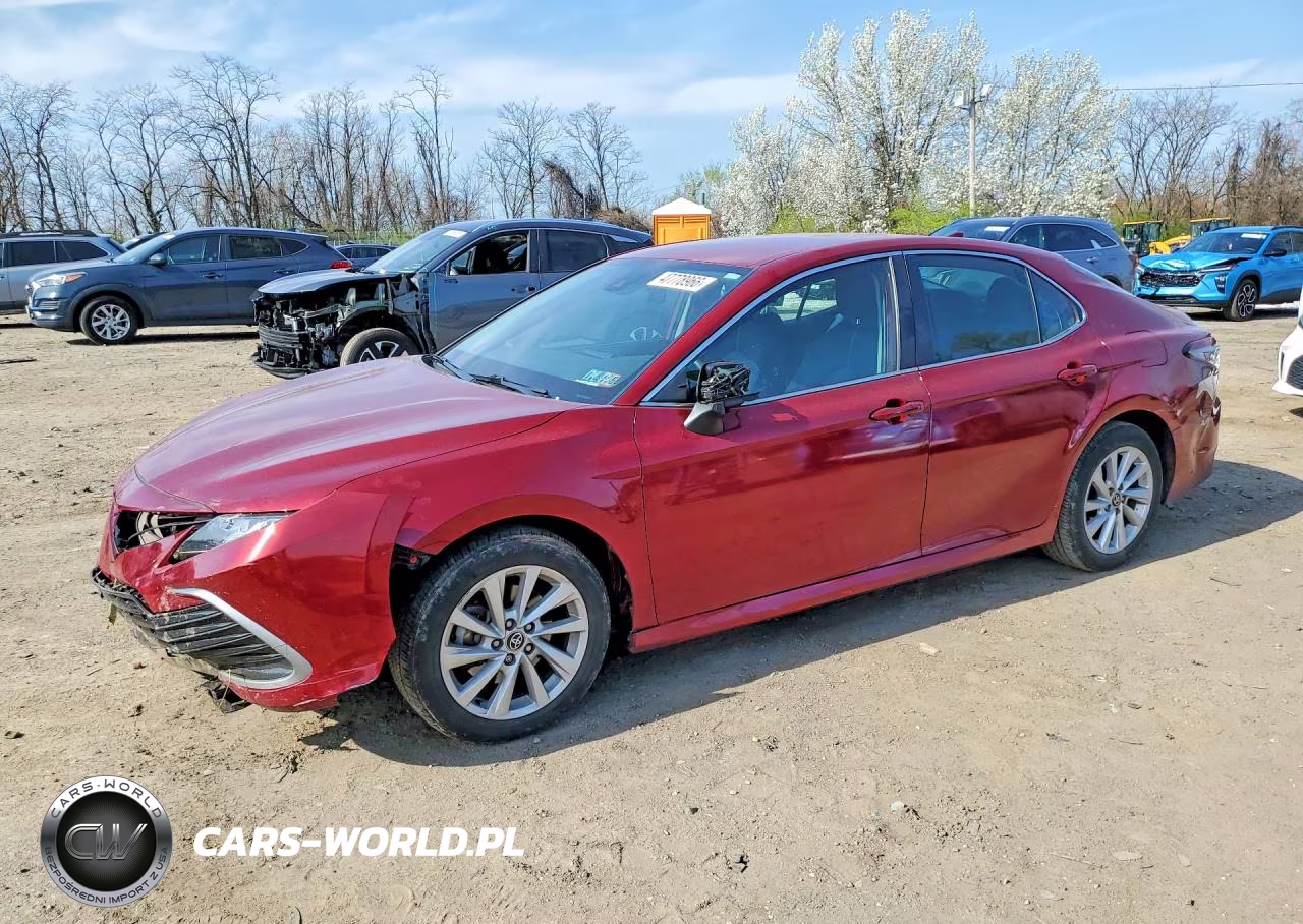 2021 Toyota Camry Le
