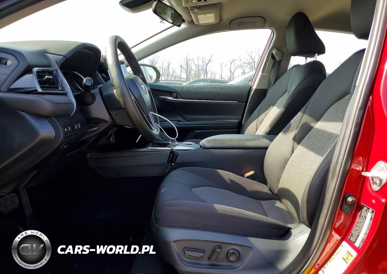 2021 Toyota Camry Le VIN:4T1C11AK2MU459167 - 7