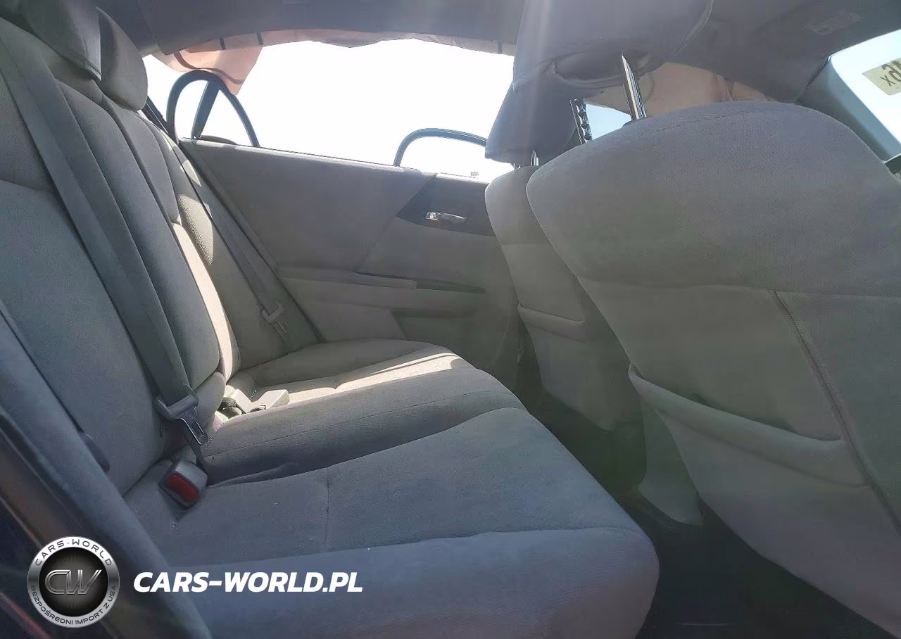 2013 Honda Accord Lx VIN:1HGCR2F35DA111046 - 10