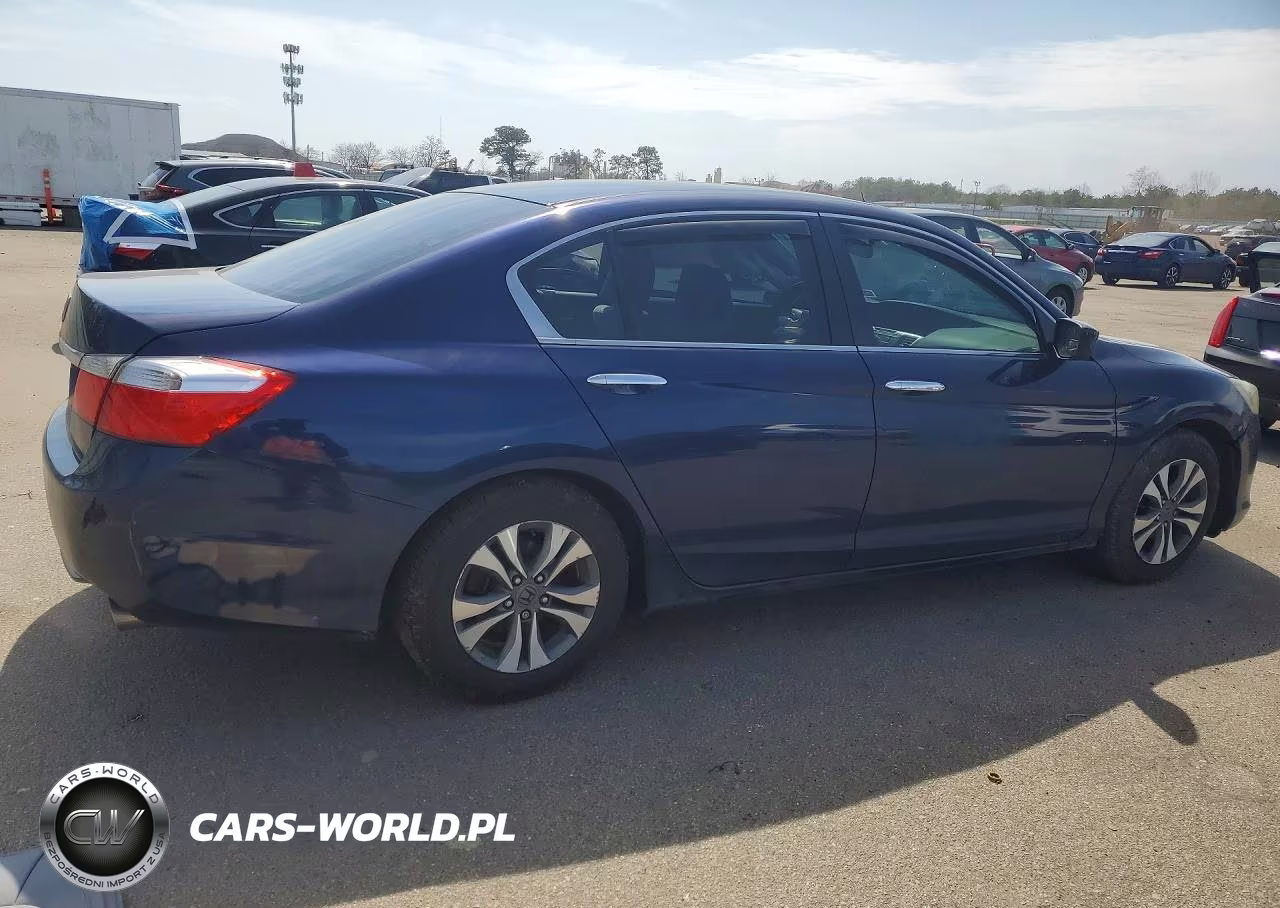 2013 Honda Accord Lx VIN:1HGCR2F35DA111046 - 3