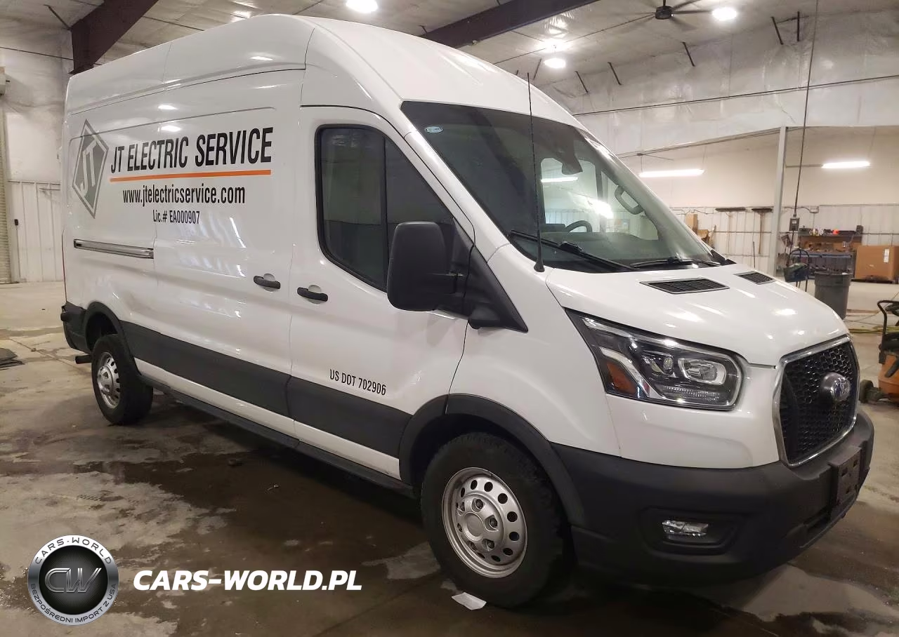 2023 Ford Transit 250 Delivery Van VIN:1FTBR2XG8PKB63720 - 4
