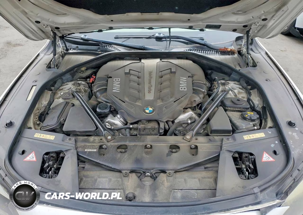 2010 BMW 750 Li VIN:WBAKB8C56ACY62757 - 11