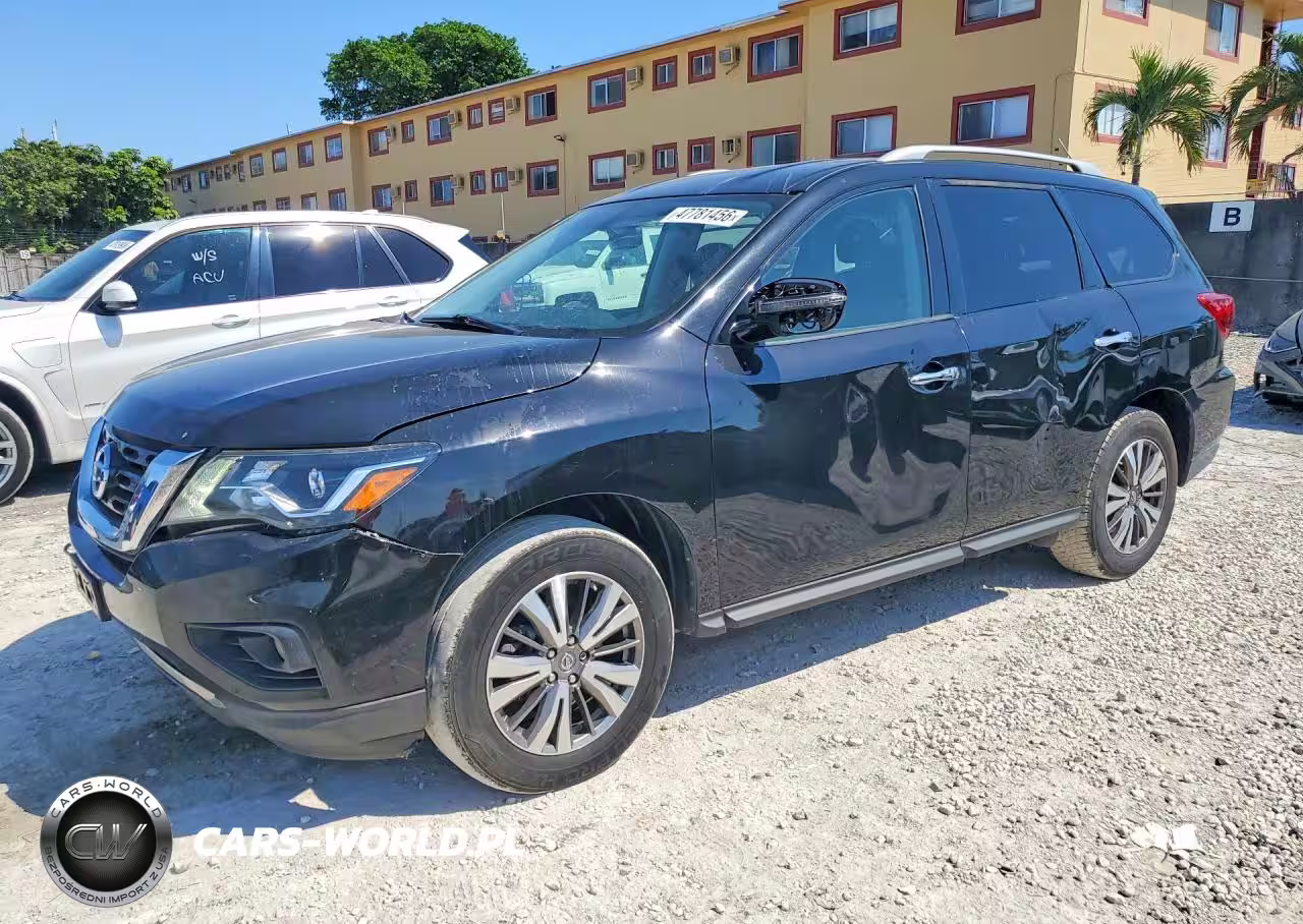 2019 Nissan Pathfinder Sv