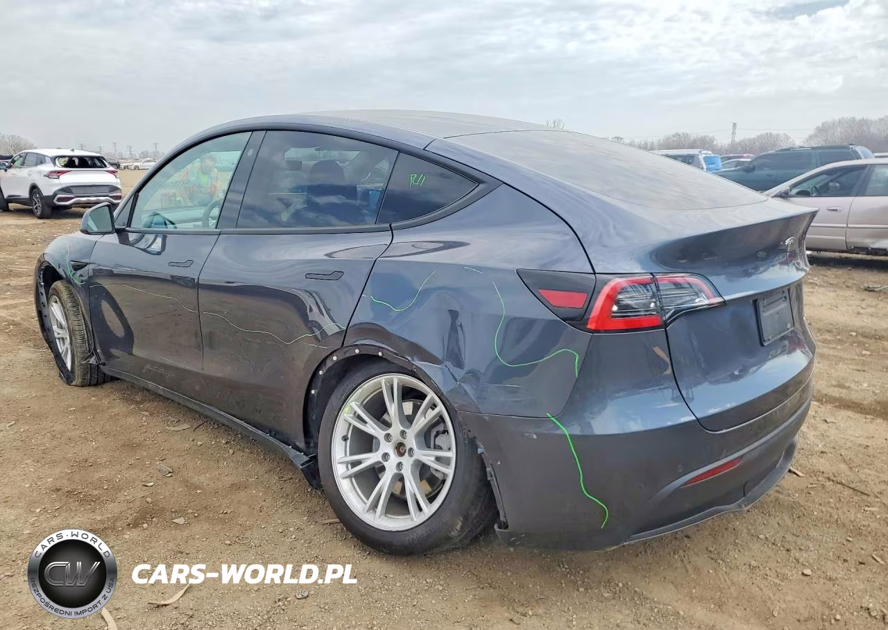 2021 Tesla Model Y VIN:5YJYGDEE2MF067068 - 2