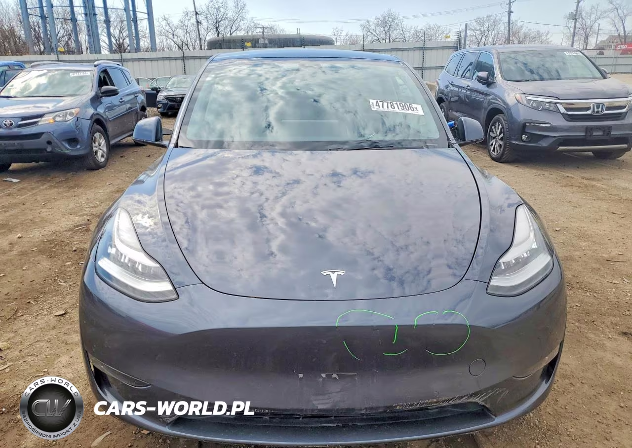 2021 Tesla Model Y VIN:5YJYGDEE2MF067068 - 5