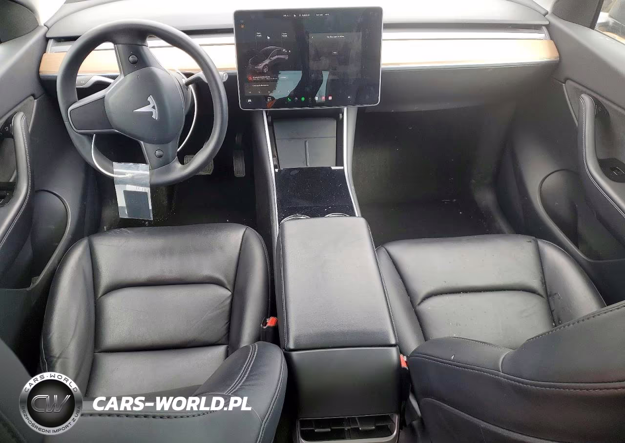 2021 Tesla Model Y VIN:5YJYGDEE2MF067068 - 8
